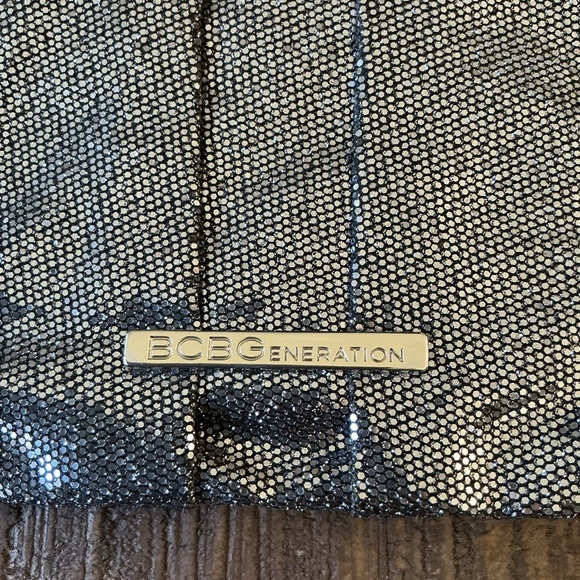 BCBGeneration Women's Silver Blue Glitter Pleated Clutch w/ Wristlet - Picture 7 of 12